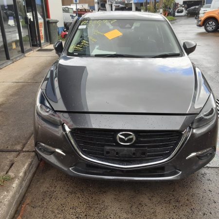 Right Rear 1/4 Door Glass