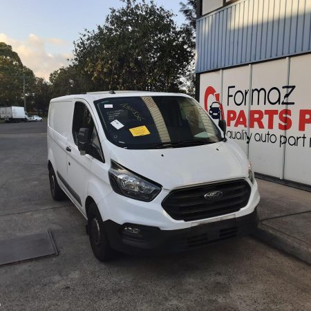 Left Front 1/4 Door Glass