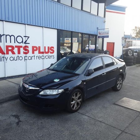 Right Rear 1/4 Door Glass