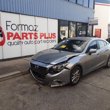 Right Rear 1/4 Door Glass